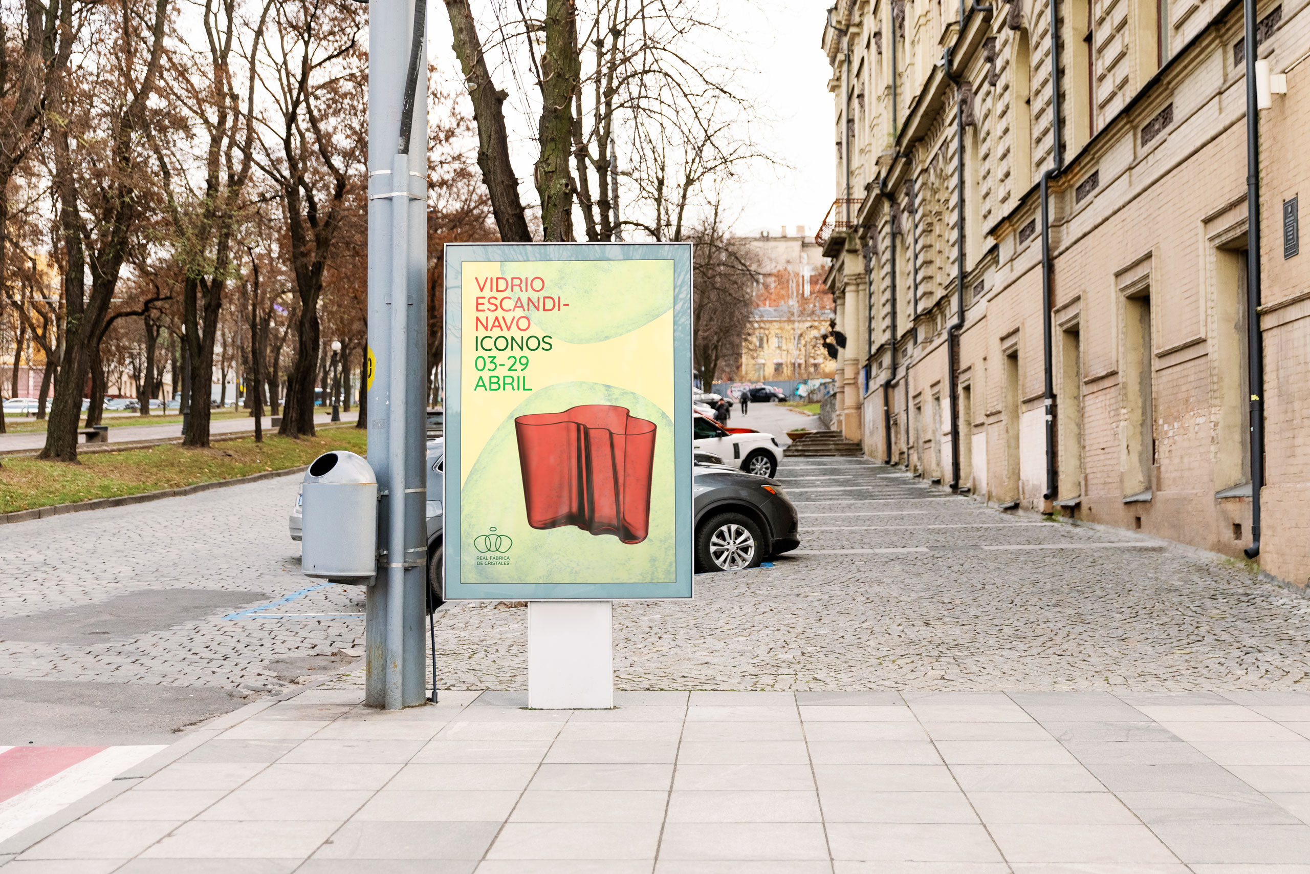 Marquesina publicitaria para la Real Fábrica de Cristales